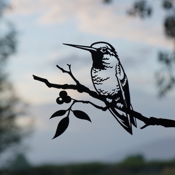 Metal Hummingbird Yard Art & Garden Decoration