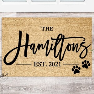 Housewarming Gift / Family Name Doormat / Personalized Doormat / Closing Gift / Custom Family Welcome Mat / Wedding Gift / Personalized Gift