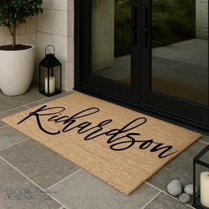 Housewarming Gift / Family Name Doormat / Personalized Doormat / Closing Gift / Custom Family Welcome Mat / Wedding Gift / Personalized Gift