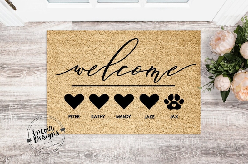 Many Custom Family & Pet Name Welcome Mat | Custom Names Doormat | Welcome Mat | Housewarming Gift | Perfect gift for Pet Lovers Dog House 