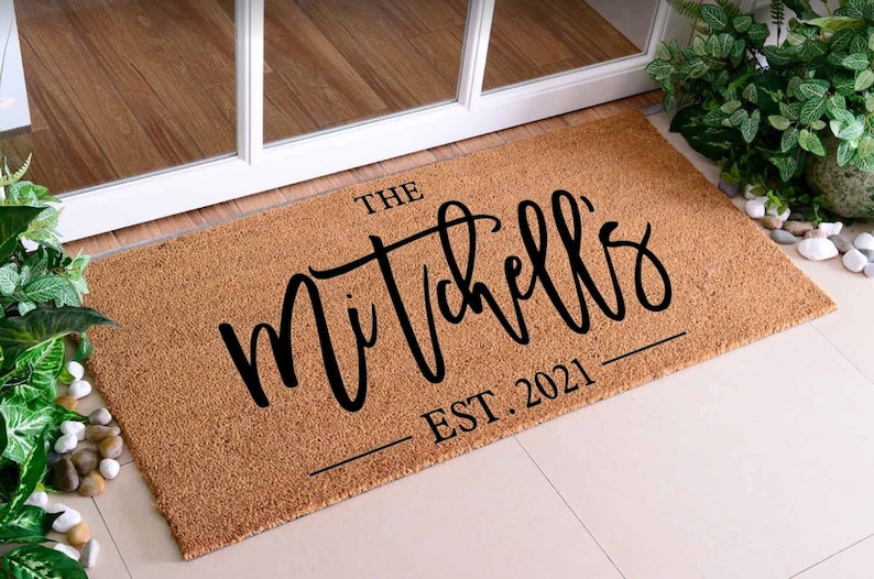 Housewarming Gift / Family Name Doormat / Personalized Doormat / Closing Gift / Custom Family Welcome Mat / Wedding Gift / Personalized Gift 