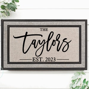 Housewarming Gift / Family Name Doormat / Personalized Doormat / Closing Gift / Custom Family Welcome Mat / Wedding Gift / Personalized Gift