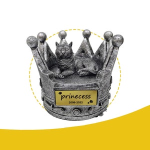 Crown-Shaped Cat Urns for Ashes Personalized, Pet Urns for Cats Ashes with Cat Statue Indoor Decorative Cat Urn Loss of Cat Gift