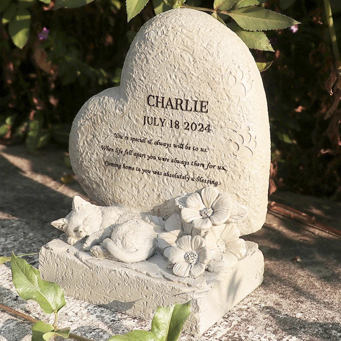 Cat Pet Memorial Stones Cat Garden Statue Heart Shaped Pet Memorial ...