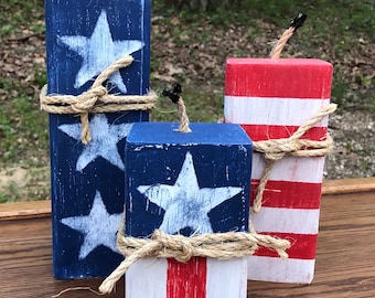 Träsmällare, 4 juli-dekor, minifyrverkerier i trä, dekor i flera etapper, konstgjorda smällare, patriotisk dekor