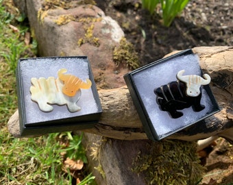 Highland Coo Broche