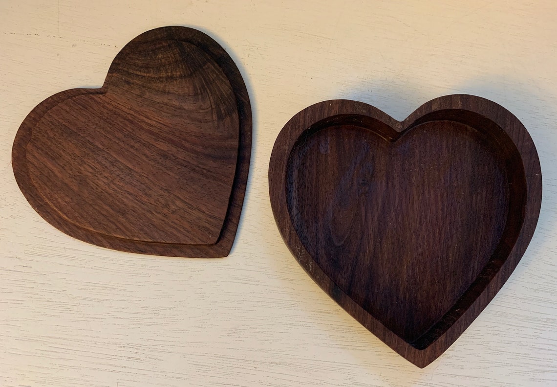 Walnut Wood Heartshaped Keepsake Box Etsy
