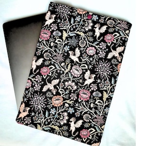 Custom Laptop Sleeve: Dragon Floral Padded Case, Secure Snap