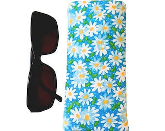 Daisy Print Glasses Case: Soft Eyeglass Case, Sunglasses Pouch