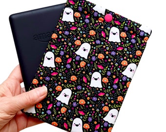 Halloween Kindle Sleeve with Snap: Padded Reader Cover for All Kindle E-readers