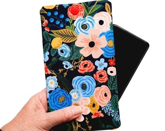 Boox Palma Padded Pouch: Garden Party Navy, Electronics Sleeve with Snap