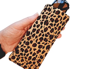 Leopard Print Padded Eyeglasses Case: Fabric Sunglasses Sleeve, Soft Glasses Case