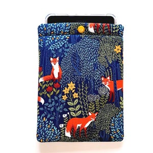 Fox Kindle Sleeve: Padded E-Reader Case with Snap, Choose your Lining