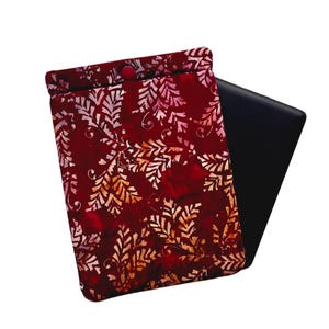 Burgundy Batik Kindle Sleeve with Snap Closure: Padded E-reader Case