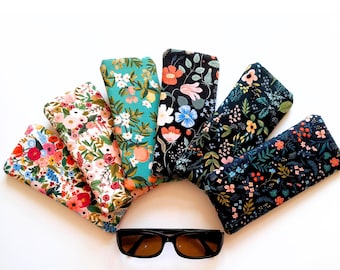 Rifle Paper Co. Eyeglasses Case: Padded Sunglasses Protector