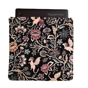 Dragon Kobo Sleeve with Snap: Padded Fantasy E-Reader Case for All Kobo Models