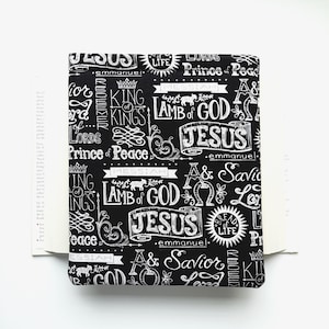 Christian Book Sleeve: Padded Bible Cover, Names of Jesus Book Pouch