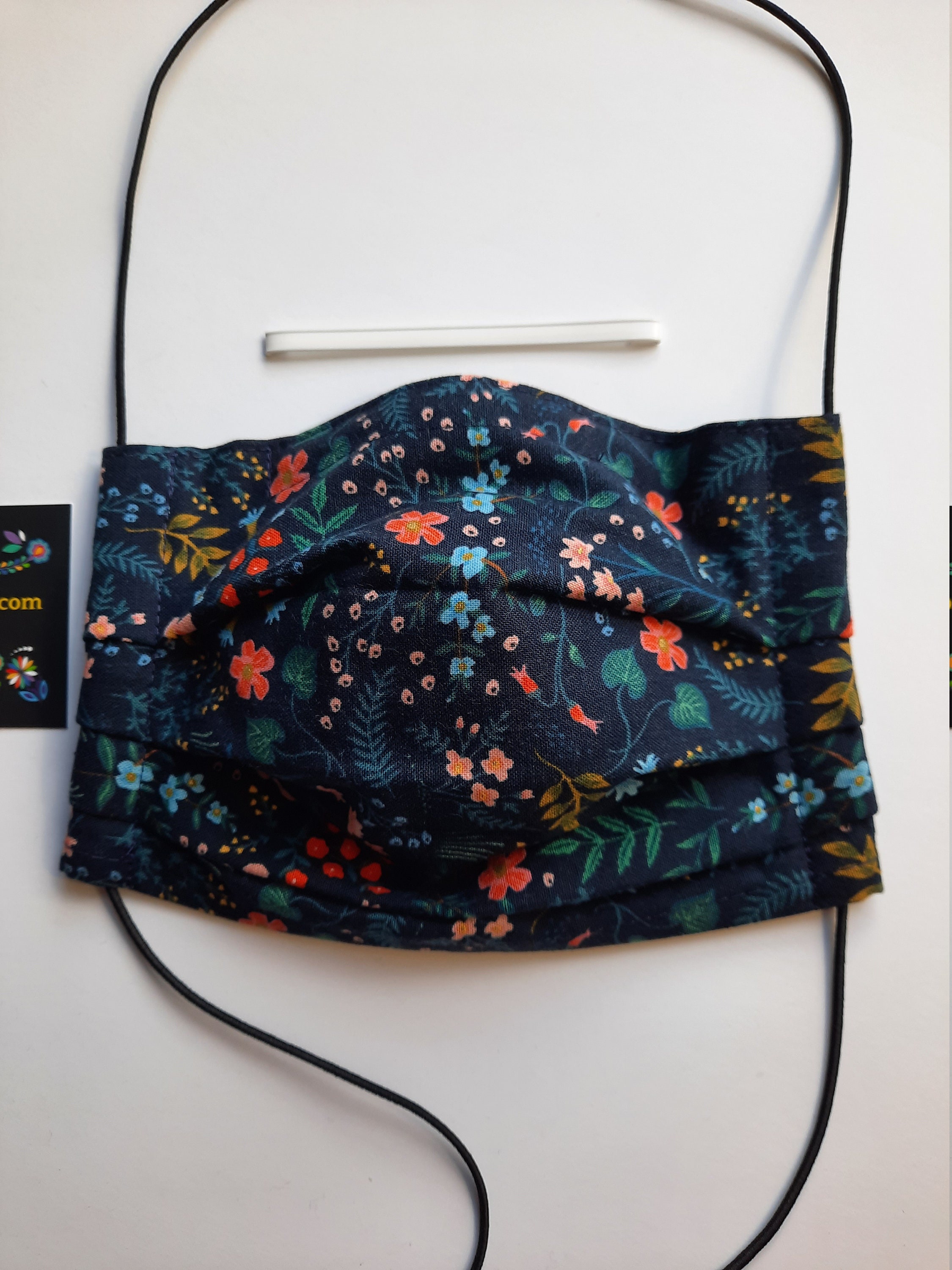 Quality over the head face mask with nose wire, filter pocket & adjus…