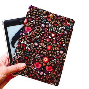 Kindle sleeve for Colorsoft, Paperwhite 12th. gen, 11th gen., 10th gen., Signature, Oasis, Basic Kindle and Scribe. Padded cover for Kindle