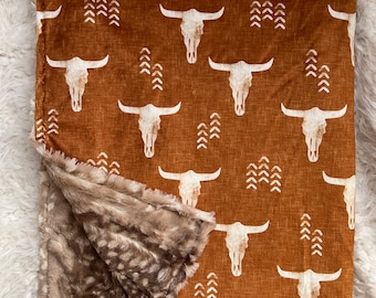 Western skull minky blanket, desert skulls longhorn, southwest lovey blanket, minky fawn blanket, desert skulls, personalized with name