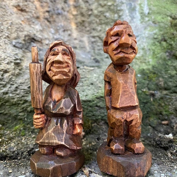 Family Couple Wood Carving Rustic Home Decor Hand Made Gift, People Woman Man Sculpture Art Figurines Kitchen Living Dining GrandMa Day Gift
