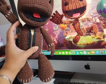 Schema Amigurumi all'uncinetto - Modello Sackboy