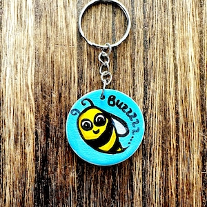 Bee keyring (hand painted)