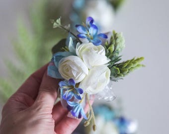 Blue corsage, wrist corsage, blue wrist corsage, rose corsage, boho wedding, rustic flowers, prom corsage, wrist flowers