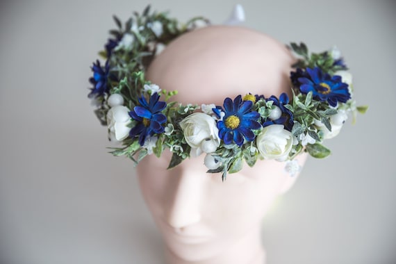 Blue and 2024 white flower crown