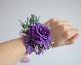 Purple rose corsage, wrist corsage, purple wrist corsage, rose corsage, boho wedding, violet corsage, prom corsage, wedding corsage
