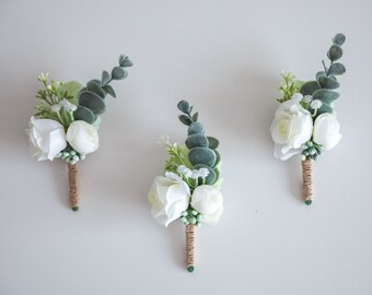 Boho buttonhole, white roses buttonhole, artificial buttonhole, delicate buttonhole, boho wedding, rustic buttonhole, groom's buttonhole