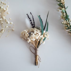 Dried lavender buttonhole, boutonniere, dried buttonhole, boho buttonhole, rustic buttonhole, dried baby's breath, dried lavender