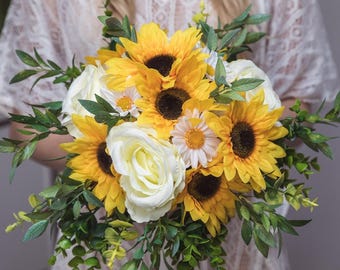 Sunflower Wedding bouquet, Artificial Sunflower Roses Daisies Bouquet, Sunflower Bridal Bouquet, Faux Flowers, Home Decor Flowers