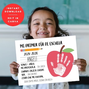 Modelo de placa de volta às aulas em espanhol, arte de impressão de mão, placa para pré-escola, artesanato de impressão de mão de volta às aulas, placa editável Primer Día de Escuela