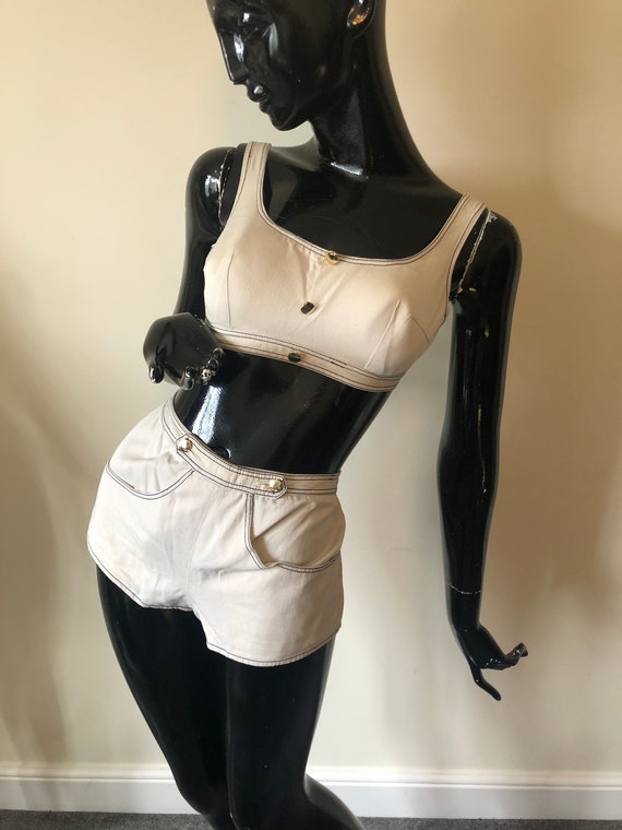 1960’s Bikini top & short set with top stitch