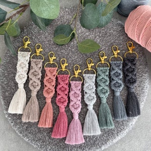keychain macrame
