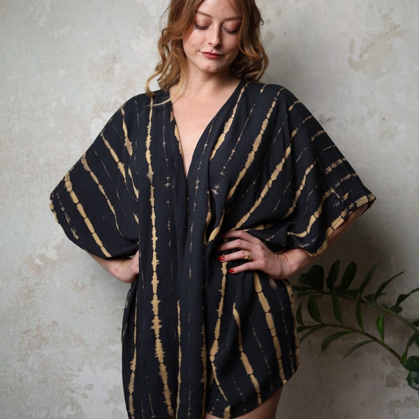 Boho Chic: Batik Kimono - Boho Kimono Short - Robe - Sustainable Clothing - Short Shirt Dress