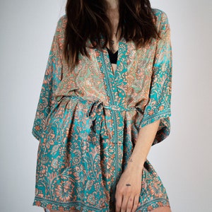 Robe kimono élégante, robe de chambre, kimono vintage, robe de mariée, kimono Boho, vêtements de détente Pastel