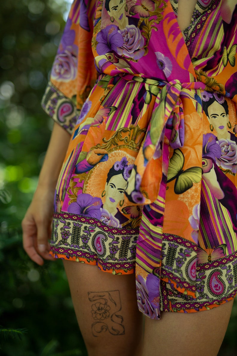 Robe kimono élégante, robe de chambre, kimono vintage, robe de mariée, kimono Boho, vêtements de détente Frida Kahlo I