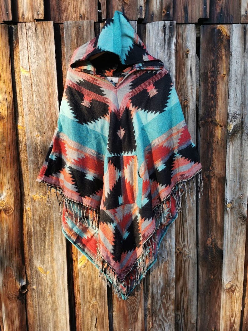 Colorful feel-good poncho: cozy comfort for cold days hooded poncho unisex cape festival poncho Native - color
