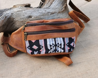 Stylish Leather Fanny Pack, Festival Hip Bag, Adjustable Belt Bag, Crossbody Waist Bag, Unisex Handmade Bum Bag