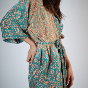 Robe kimono élégante, robe de chambre, kimono vintage, robe de mariée, kimono Boho, vêtements de détente image 6