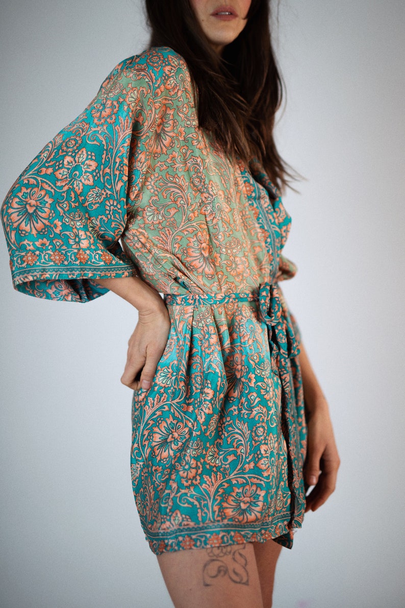 Robe kimono élégante, robe de chambre, kimono vintage, robe de mariée, kimono Boho, vêtements de détente image 6