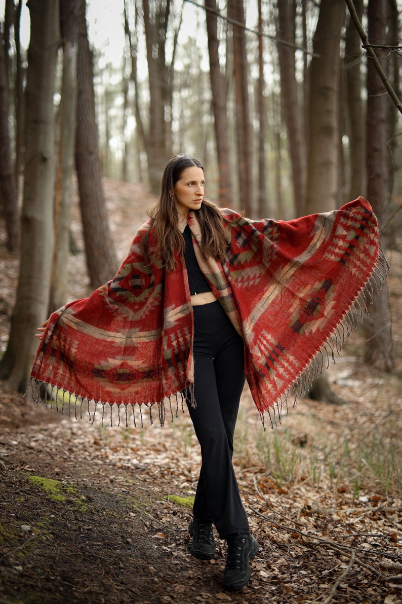 Fairtrade unique pieces for cozy moments wool scarf stole bohemian scarf Stole Rug Bohemian scarf Red