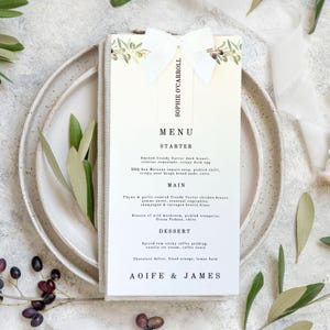Menú de boda y tarjeta de lugar: diseño de hoja de olivo con lazo blanco, tarjetas con nombres para invitados a la boda, menú, vegetación de boda personalizada