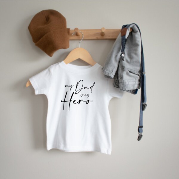 Bügelbild „My dad is my hero "  | Geschenk zur Geburt | Statementshirt | Momshirt | Kids | Vatertag | Papakind | Held