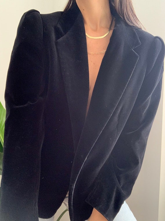 Vintage Velvet Puff Sleeve Black Blazer