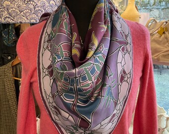 Vintage LIBERTY grote Art Nouveau stijl Fushia pure zijden sjaal, handgerolde zoom, cadeaus voor haar, verjaardagscadeau