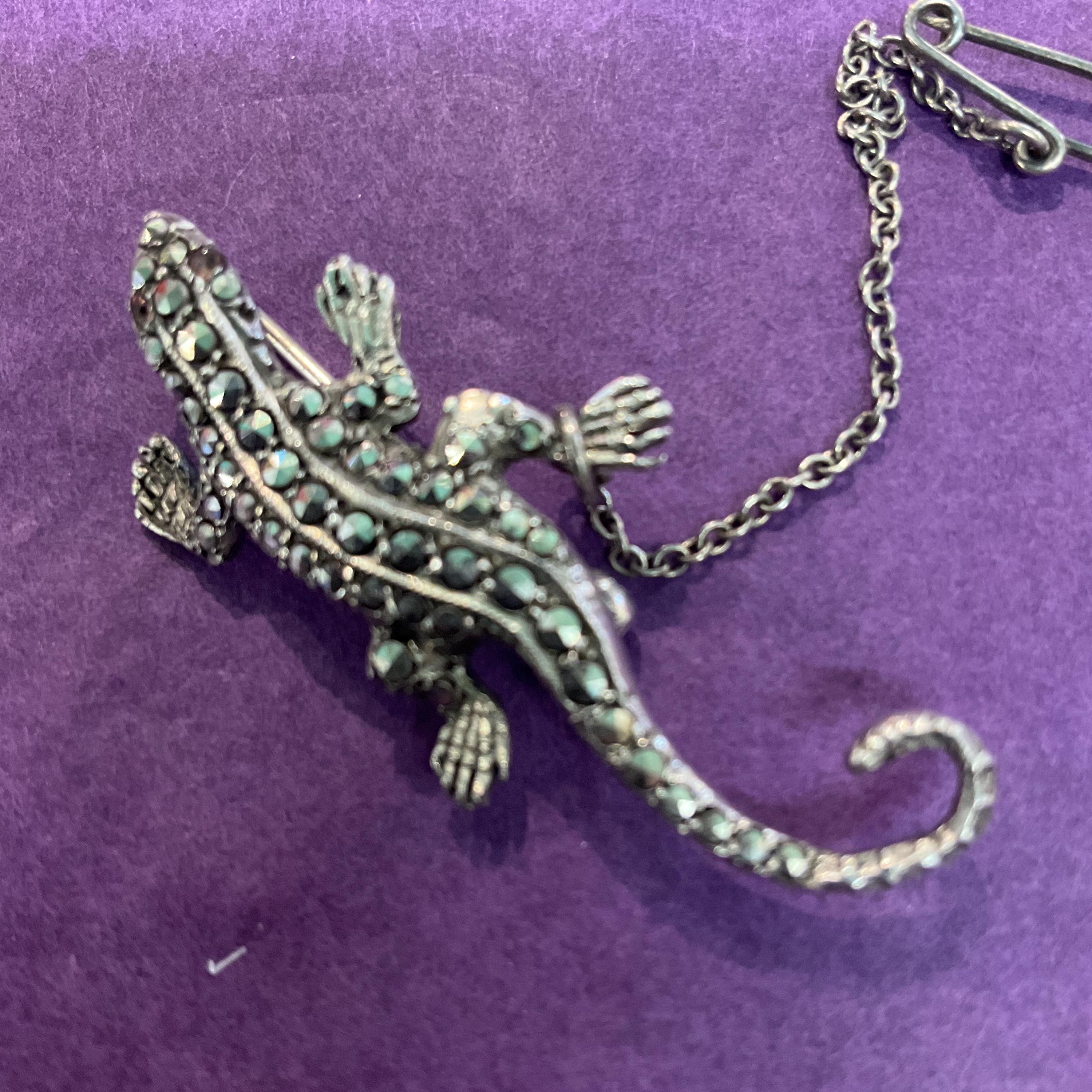 Broche lézard ancienne en argent 835, sertie de marcassites