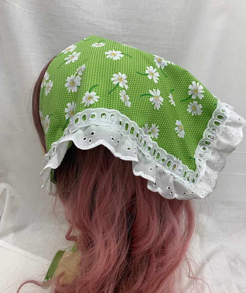 Daisy print Handkerchief headscarf, broiderie anglaise trim bandana, floral print triangle head scarf Apple Green